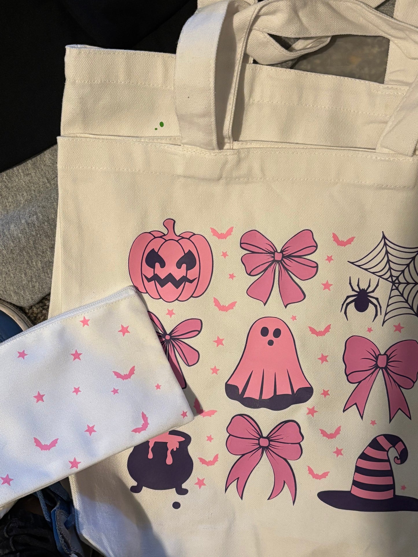 Custom tote bag set